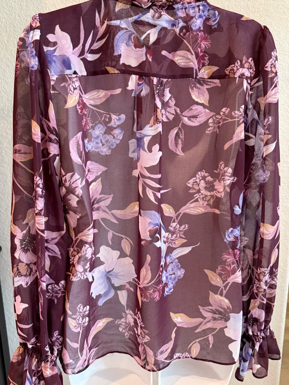 White House Black Market Plum Floral Ruffle-Neck Blouse - Picture 3 of 4